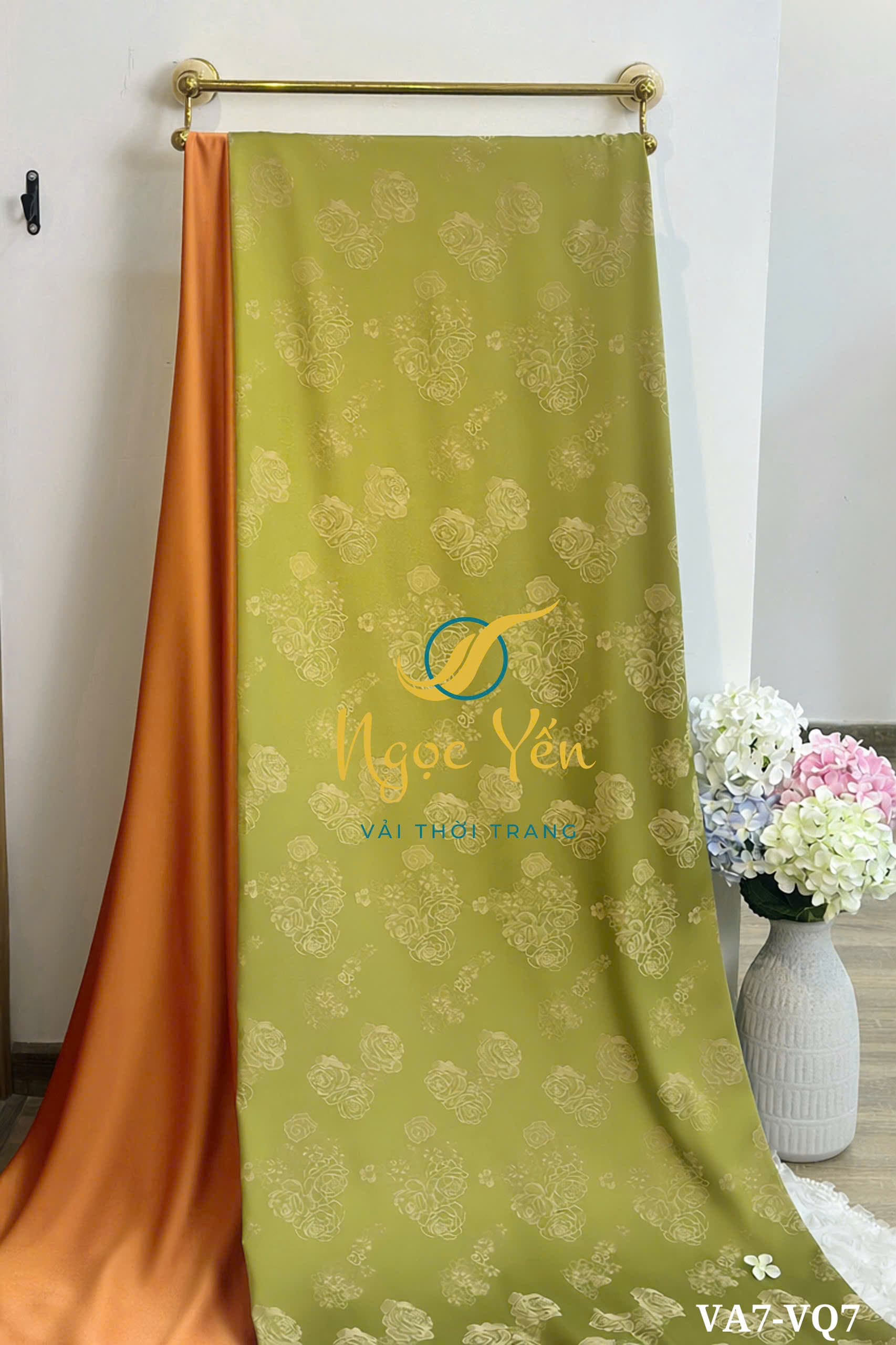 VA7-Vải áo lụa gấm in họa tiết hoa màu xanh