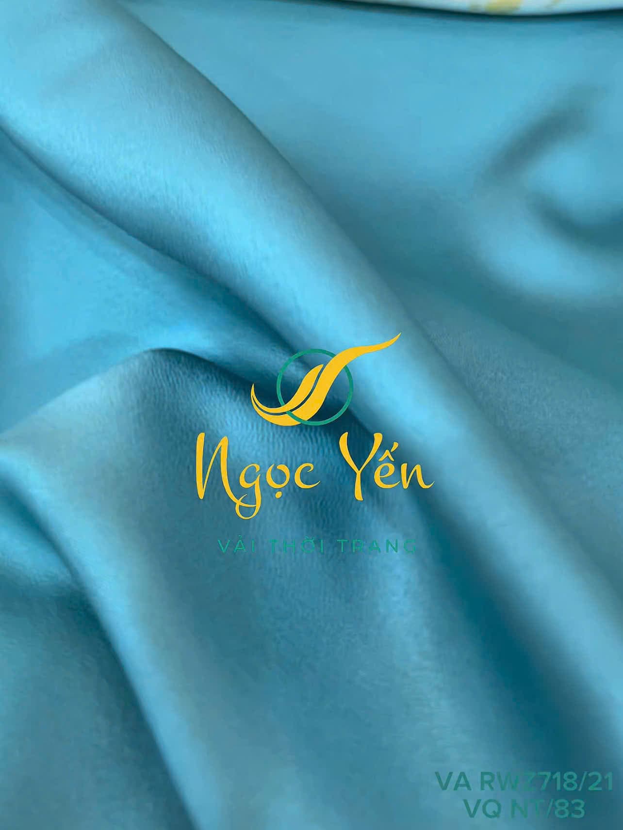 VQ NT/83-Vải quần áo dài lụa ngọc trai xanh dương