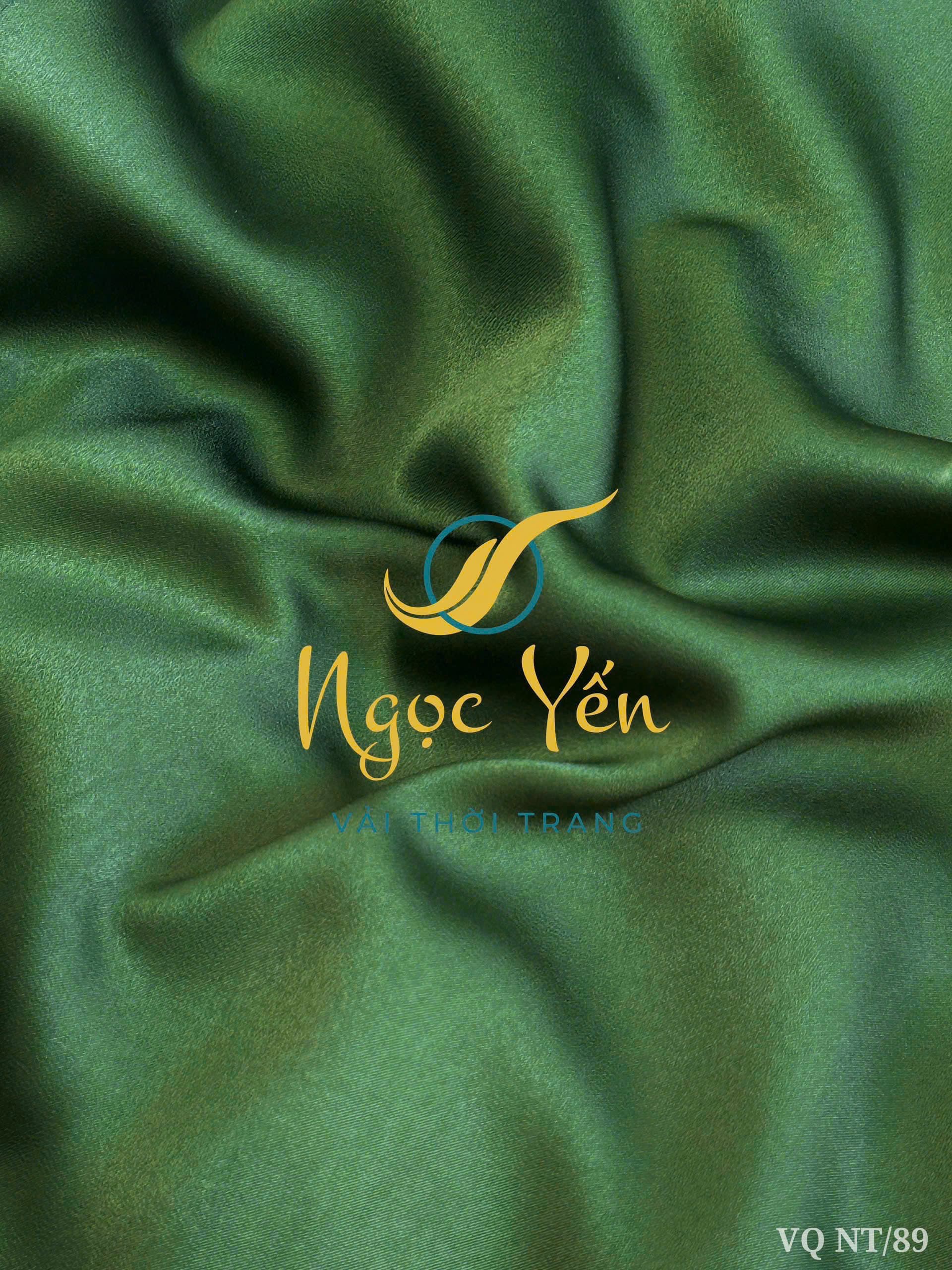 VQ NT/89-Vải quần áo dài lụa ngọc trai xanh lá