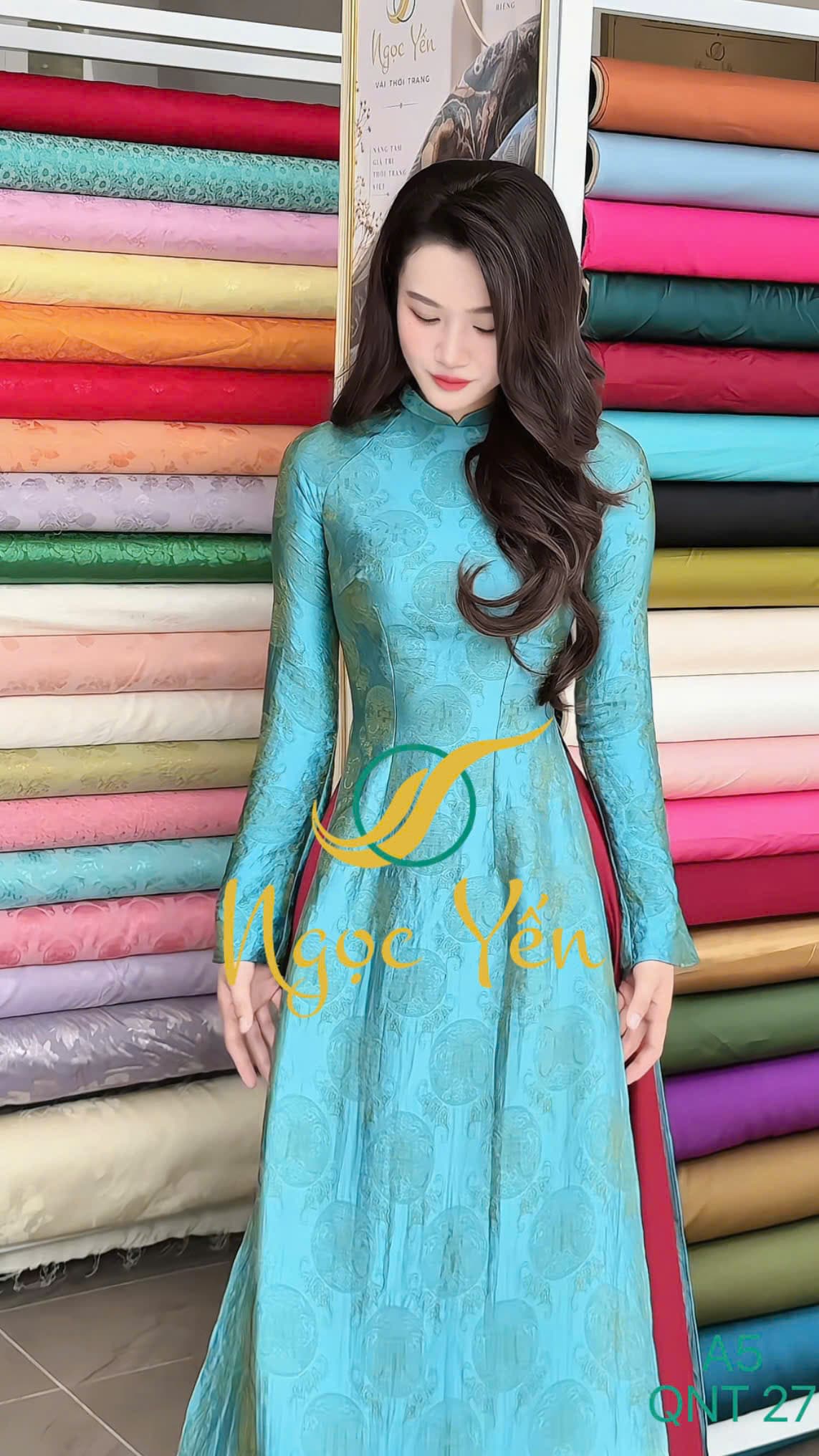 QNT 27-Quần áo dài lụa ngọc trai đỏ
