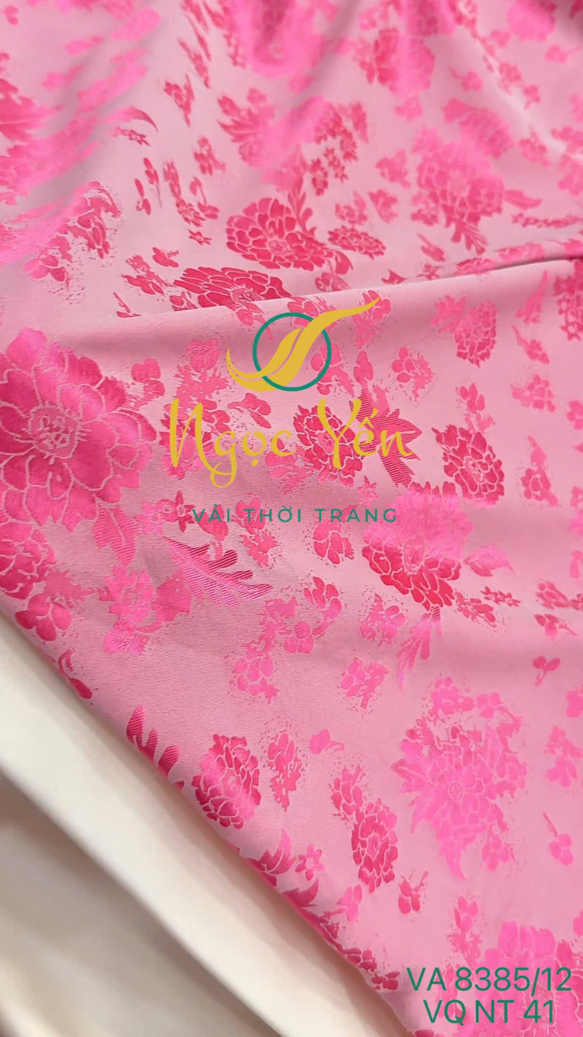 VA 8385/12-Vải lụa gấm in hoa hồng