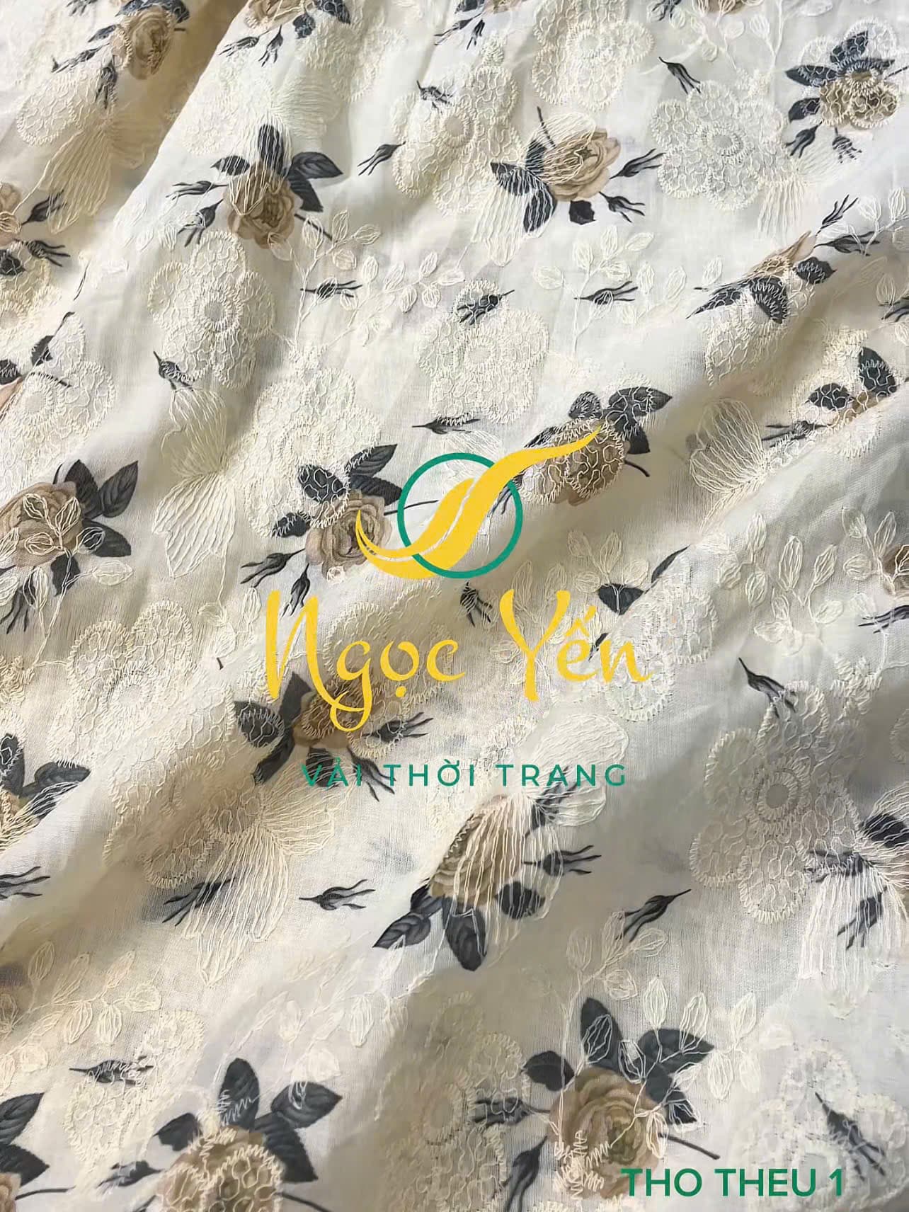 THO THEU 1-Vải thô thêu họa tiết hoa kem
