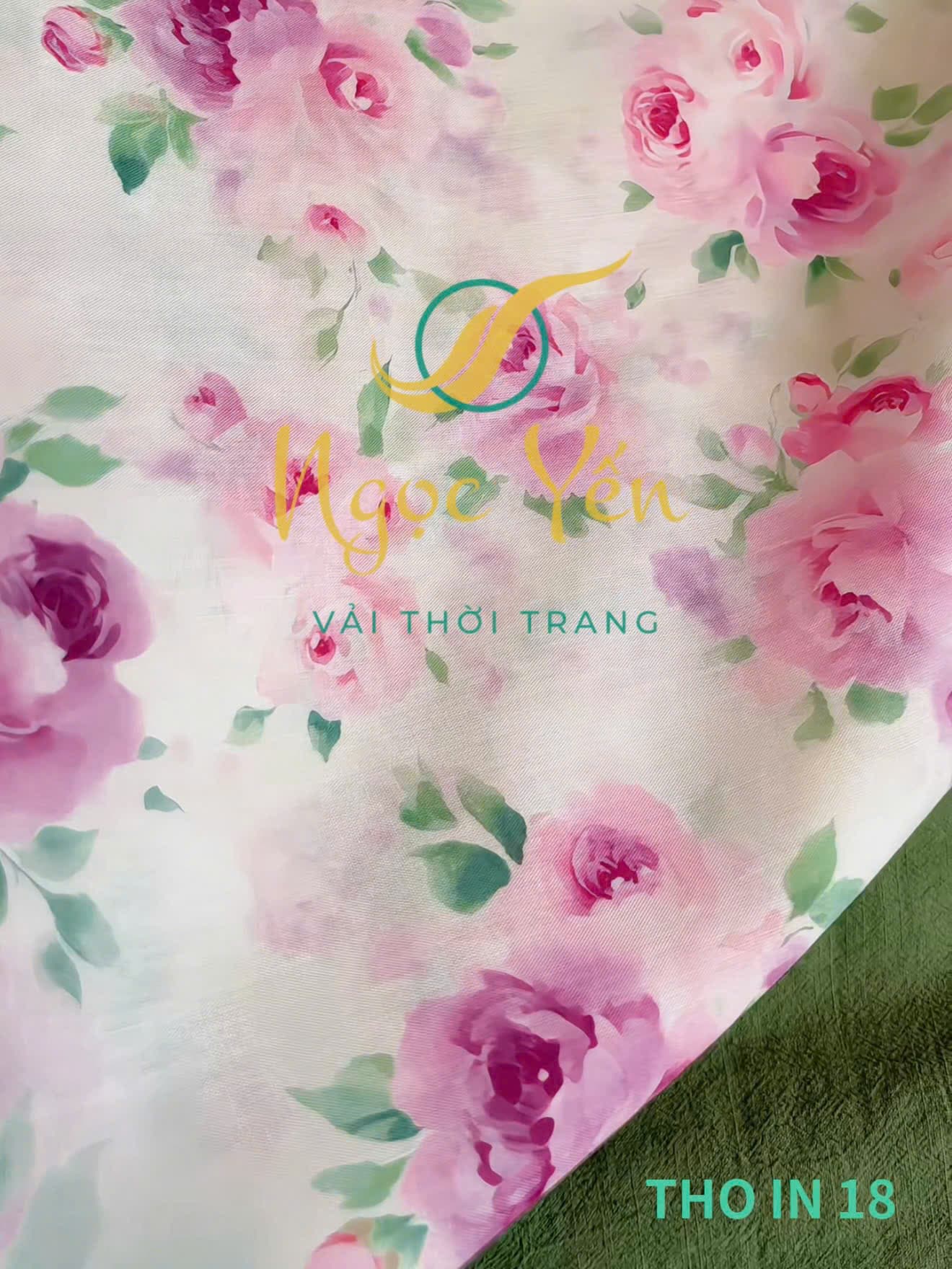 THO IN 18-Vải thô in họa tiết hoa hồng tím