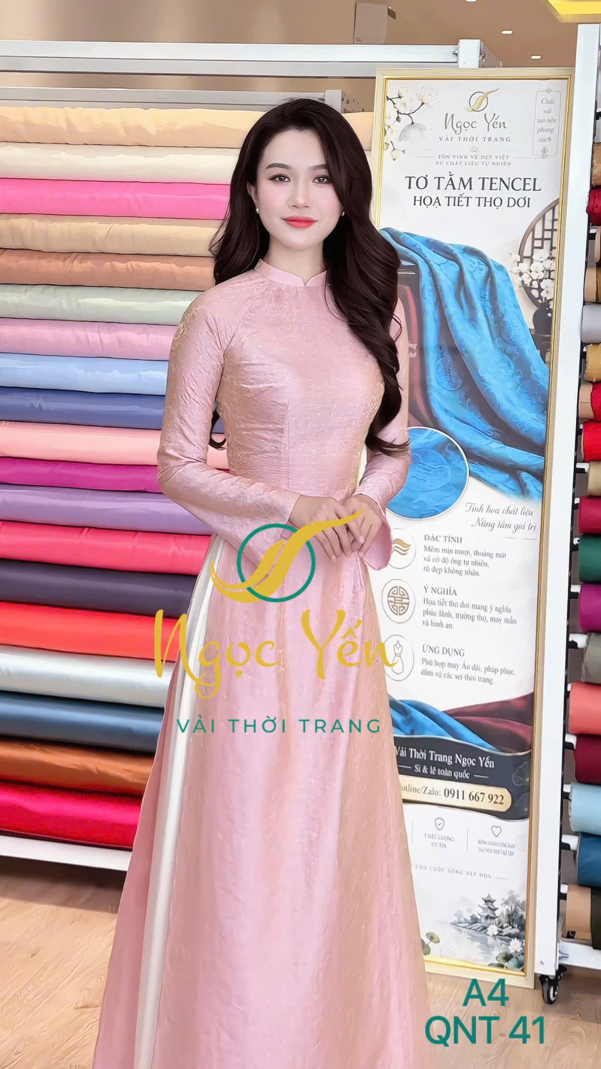 A4-Áo dài lụa cổ trụ, tay dài hồng